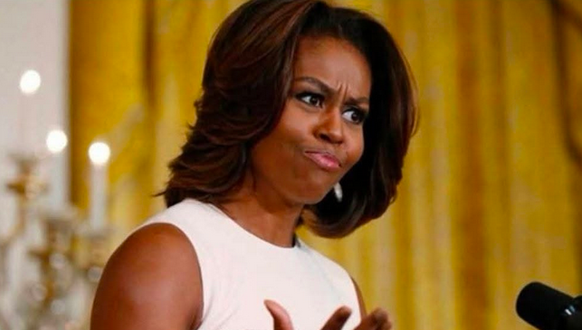 SaltyGoat17's tweet photo. Worth $70 MILLION...

Multiple mansions from Martha’s Vineyard to Hawaii...

Takes every chance she gets to complain about how oppressed she was in her life!! https://t.co/7mDJtbuOOY