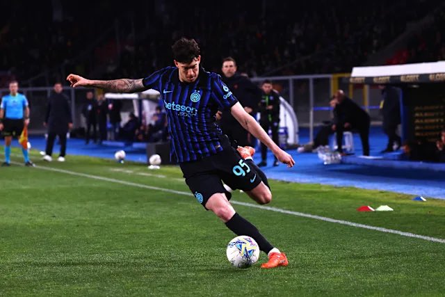 1codet's tweet photo. 4 players i would love for liverpool to get, but i think are unrealistic/impossible:

michael olise 🇫🇷
morgan rogers 🏴󠁧󠁢󠁥󠁮󠁧󠁿
elliot anderson 🏴󠁧󠁢󠁥󠁮󠁧󠁿
alessandro bastoni 🇮🇹 https://t.co/2Aunb9OPqS