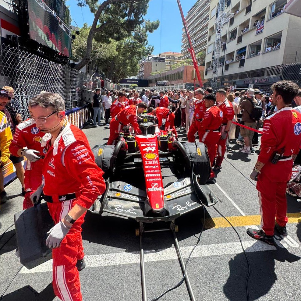 GazzettaFerrari's tweet photo. FORZA FERRARI. 🐎❤️ https://t.co/wcDxucVX7I