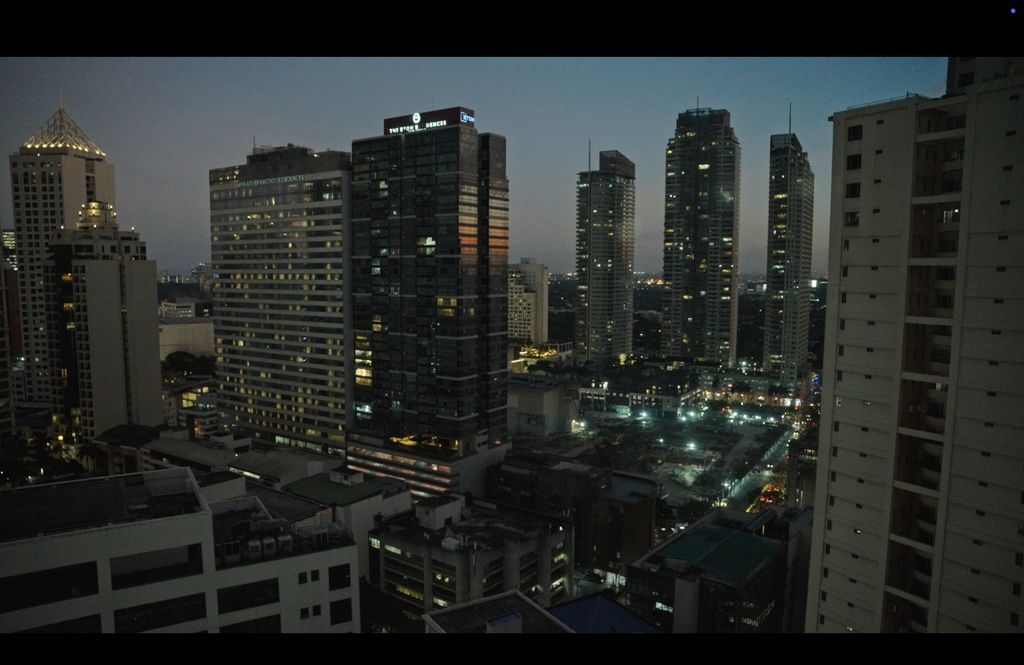 ChainPatrol's tweet photo. LIGHTS IN DARK ROOMS. TRAILER DROPS IN 4 DAYS.

📍 Manila, Philippines. We visited multiple office towers in which scam centres were known to have been operating. We spoke to Winston Casio who previously served as Director of PAOCC, an anti-organized crime team, and lead the investigative efforts that took down many of these scam operations in the Philippines.

His chapter in Lights in Dark Rooms is one of the most powerful in the film. 

#LightsInDarkRooms #Manila #Documentary