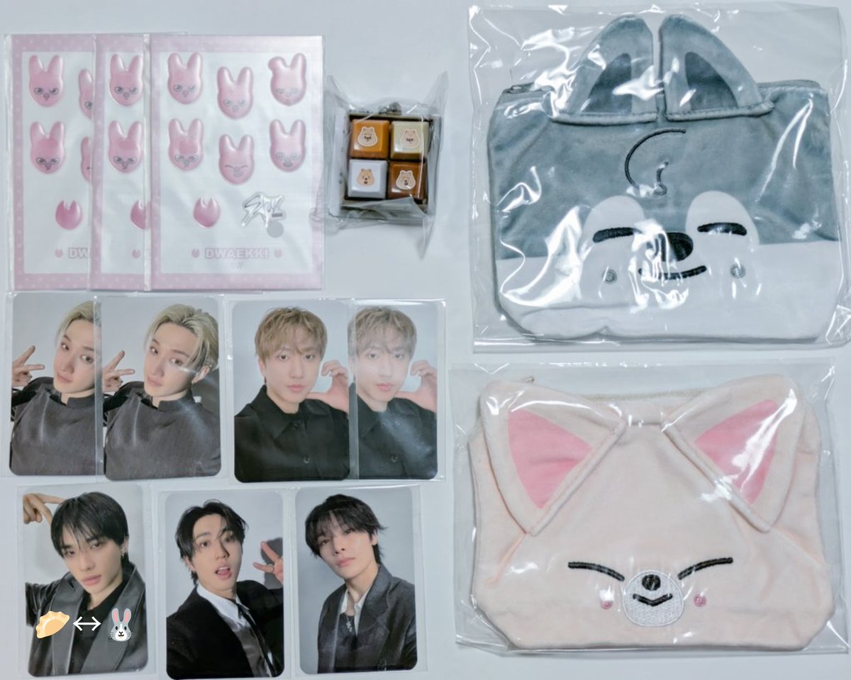 daifucu85_'s tweet photo. Stray Kids スキズ オンラインくじ SKZOO ポン 交換

【譲】
トレカ 🐺🐖🐇🥟🐿️🦊
ポーチ 🐺 🦊
シール  🐖🐇
チャーム 🐿️

【求】同種/異種(要相談)
ポーチ 🐰
シール 🐰🐶
トレカ 🐰🐶AB 
チャーム 🐰🐶

(複数まとめての場合)
トレカ 🐺A
シール 🐺

郵送📮 
お気軽にお声掛けください。 https://t.co/yiTXWPe2r8