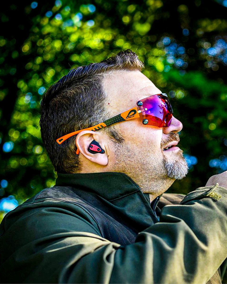 CENSdigital's tweet photo. Long days on the range call for hearing protection that feels as comfortable at the end of the day as it does at the start. ☀️👂 

CENS digital earplugs are lightweight, discreet, and comfortable for extended wear 🎯 Explore CENS now: https://t.co/WGfbm2Rgz1

#CENSforShooters https://t.co/eNmalgqu0D