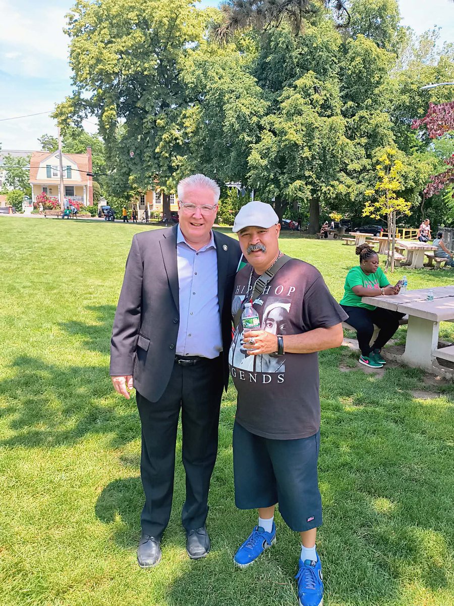 NYSenatorWeber's tweet photo. It was a pleasure to attend the African American Day Parade in Nyack this weekend alongside @ChestnutRidgeNY Trustee Grant Valentine, joining community members in celebrating culture, history, and tradition. https://t.co/3UpNb5fLC7