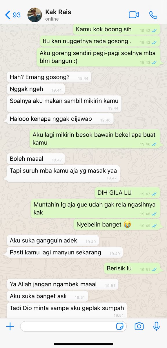 bakatmelucu's tweet photo. Adek masakin Abang bekel or it’s just edisi #NgeRaMal aka Ngepoin Rais dan Kamal pas masih PDKT! https://t.co/CMkDlxnsfp