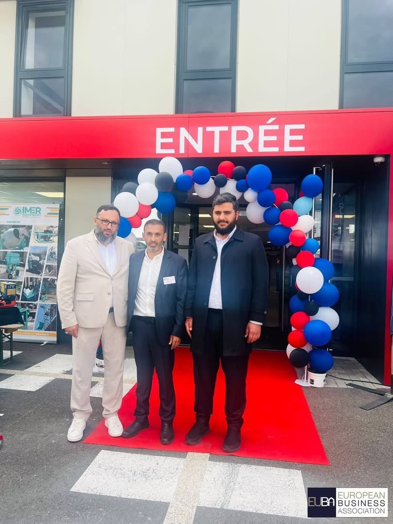 EubaFrance's tweet photo. 🇫🇷 EUBA Strasbourg a participé à l’inauguration du nouveau site d’Art Color Matériaux à Strasbourg.

Une belle occasion d’échanger avec entrepreneurs, professionnels et partenaires, tout en renforçant les liens économiques locaux 🤝

Félicitations à toute l’équipe Art Color . https://t.co/PWwWTxCJqS