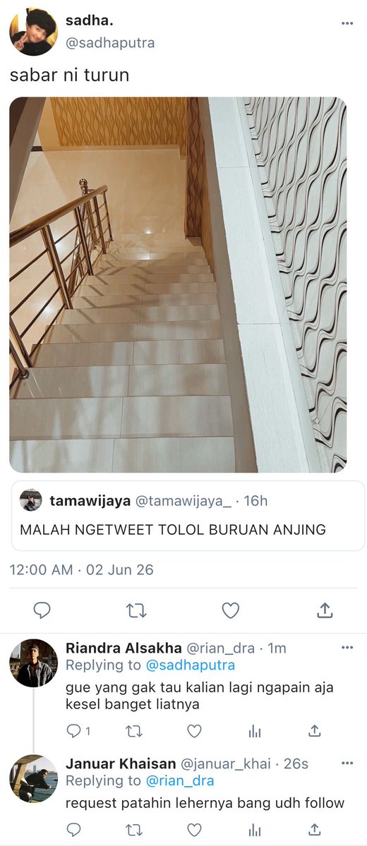 liloquacious's tweet photo. 19. Nungguin ya? https://t.co/lgbL03uKLp