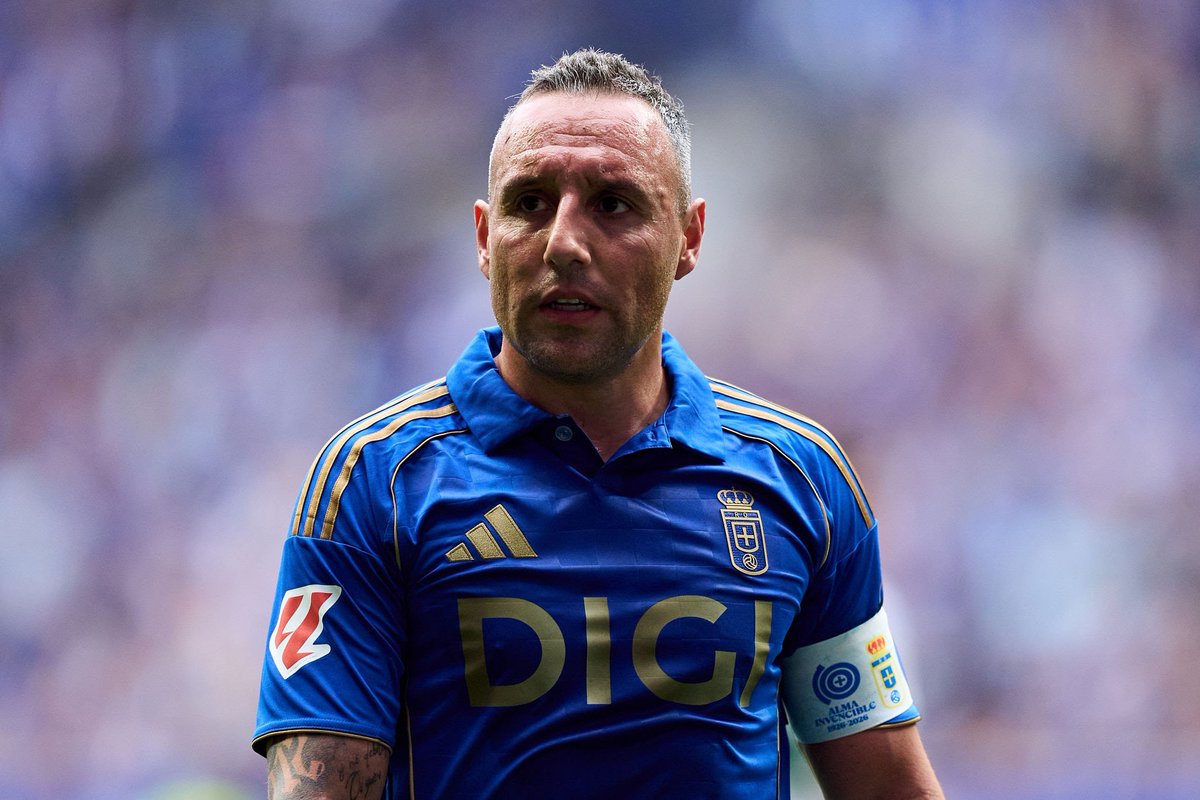FootballTalkHQ's tweet photo. 🗣️ Santi Cazorla on returning to his boyhood club Real Oviedo: "I would play for free, but you’re not allowed.

They made a good offer. My wife said: No, no, you’re not going to Oviedo to earn, you’re going home to enjoy it, to help, to give.

I called my agent: ‘I don’t want any money.’ I told the president: minimum salary, 10% of shirt sales to the academy. It was done that night.”

Great gesture ❤️
