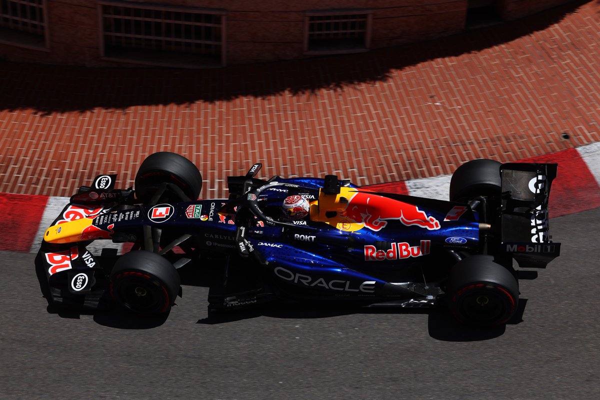 F1GuyDan's tweet photo. Max Verstappen with the #3

🇦🇺 AUS GP - Out in Q1, finishes 6th
🇨🇳 CHN GP - DNF
🇩🇪 NLS2 - Loses win due to DSQ
🇯🇵 JPN GP - 8th
🇩🇪 NLS5 - 39th due to car repairs
🇺🇸 MIA GP - Spins on Lap 1, finishes 5th
🇩🇪 24H Nurburgring - Mechanical issue while leading
🇨🇦 - 3rd
🇲🇨 - DNF on Lap 1 https://t.co/pbhvWCzjhI