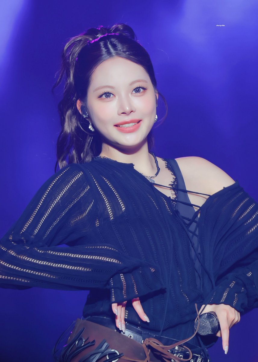 cherryade_hec's tweet photo. 260607 Weverse Con

#은채 #홍은채 #EUNCHAE #HONGEUNCHAE #ウンチェ
#르세라핌 #LE_SSERAFIM https://t.co/DrqTQvf3wE
