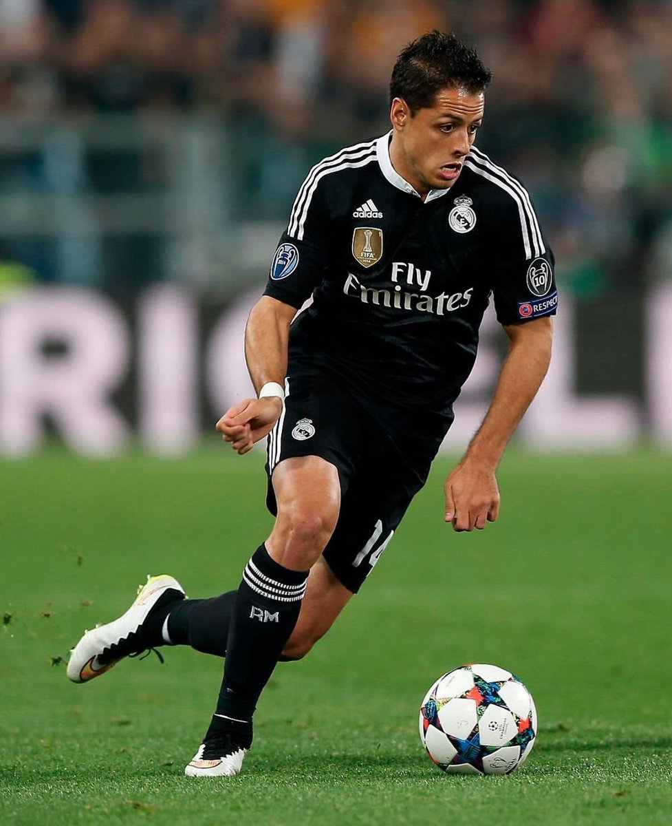 imsomadridista's tweet photo. Adidas are reportedly planning a remake of this 3rd Real Madrid kit from 2014-15 season. https://t.co/61MO37IGAi