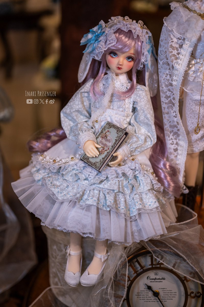 InariPassenger's tweet photo. 【6月】 天使の窓 SDワンオフモデル

SD 綾 女の子 フェア肌
🎨Yui様
👗黒船屋様

SD ミカエル 男の子 フェア肌
🎨Luluco様
👗メルヘンけものみち様 #メルヘンけものみち

8/8

#スーパードルフィー #superdollfie #volks #ボークス https://t.co/pLQYLRTYSn