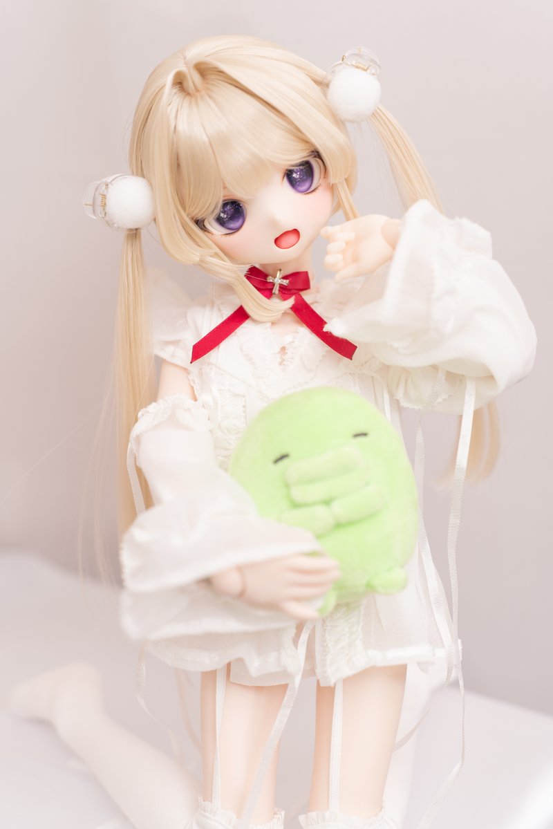 on_318's tweet photo. #ALINA娘 
#MDDはいいぞ 
#うちの子かわいい定期 
チェキ〜っ🎀💗 https://t.co/Aj5g218Jyf