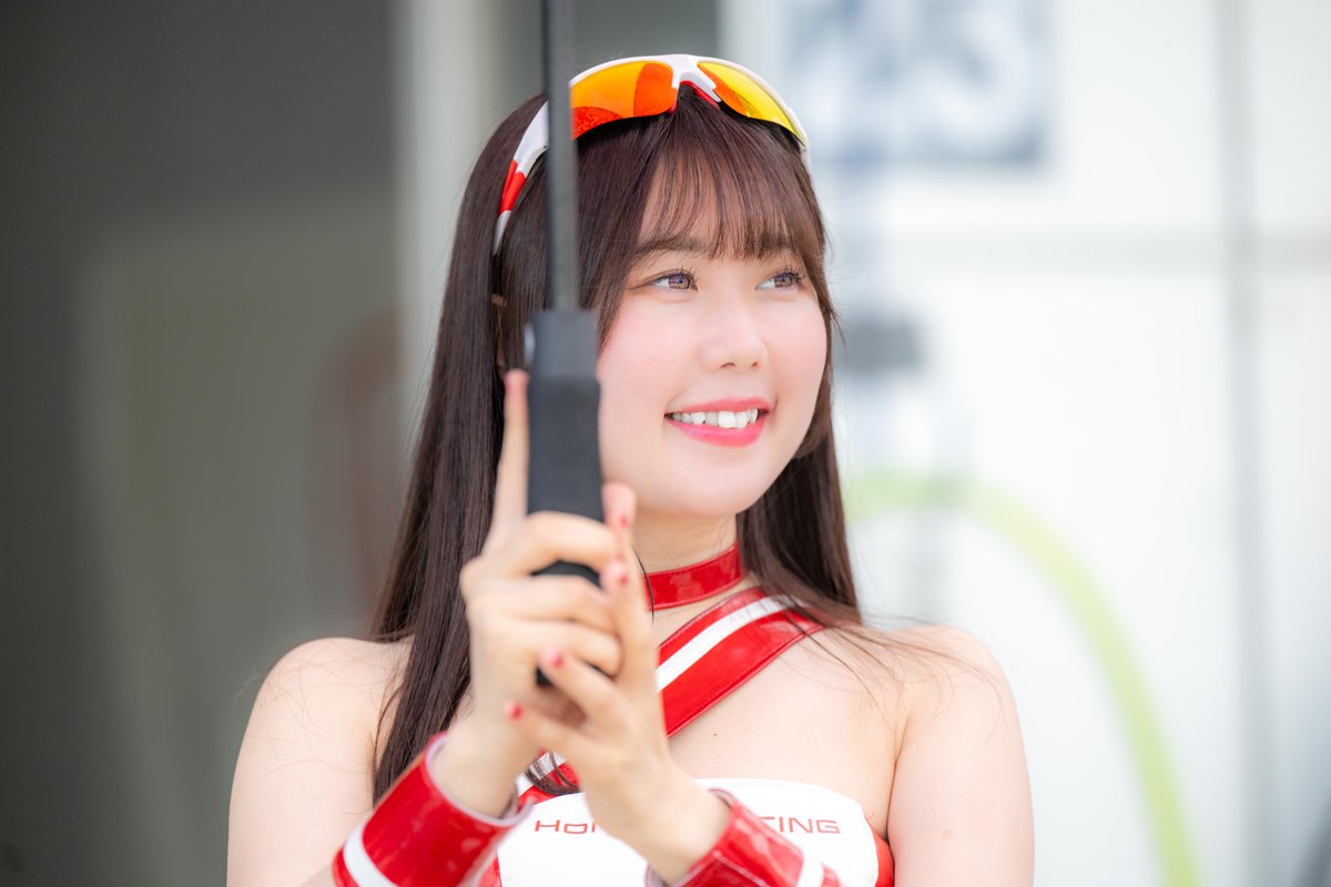 hd14g's tweet photo. レースクイーンがとても可愛いかった③

#スーパー耐久 #S耐 #FSW #富士24h 2026.6.6 https://t.co/Cr0U4bVT1t