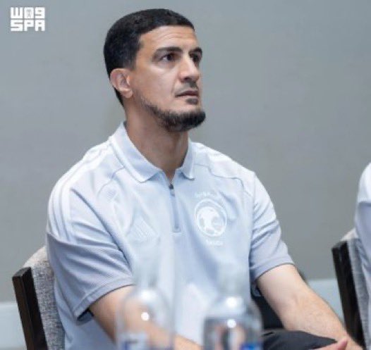 y_bip's tweet photo. الاتحاد الدولي لكرة القدم يجتمع بلاعبي #المنتخب_السعودي للكشف عن تعديلات الاتحاد الجديده 🇸🇦 https://t.co/nXDWuaX7aK
