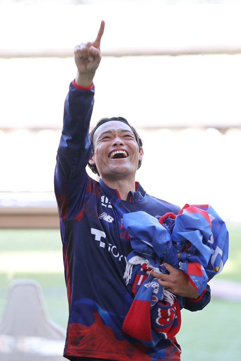 fctokyoofficial's tweet photo. 🔵🔴

Thank You KEIGO🔵🔴

#キャプテン10番東慶悟とともに 
#fctokyo #tokyo https://t.co/shbD3AC5j3