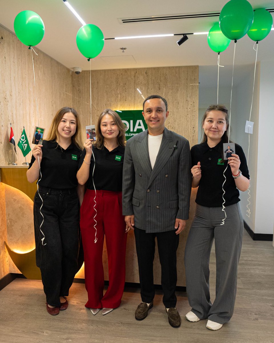 diadevelop's tweet photo. 41 looks good on our Founder!😎💚

Thank you, for your leadership, trust, and the energy you bring into everything you do. 

Wishing you another year filled with success, growth, and new milestones as you continue driving DIA forward and inspiring all of us along the way. 💚

Permit number: 1011988491