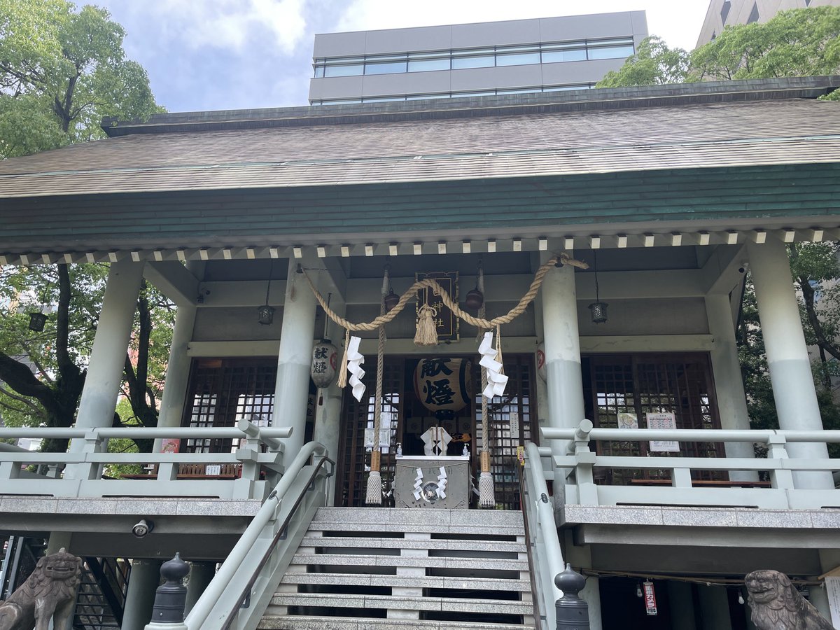 sinXsan's tweet photo. 情報を得るレベルが違うと見えるものが違ってくるけど閾値が近くないと話噛み合わないよね。価値観の差って言葉で表現するのはカンタン過ぎる。そうやないねん。 https://t.co/OpgbpAPG0k