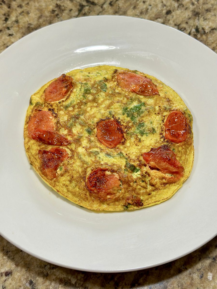 Divya_Mudunuri's tweet photo. WHATEVER Omlette🤤
#ChefInMe😎 https://t.co/OgBpvTfmHa