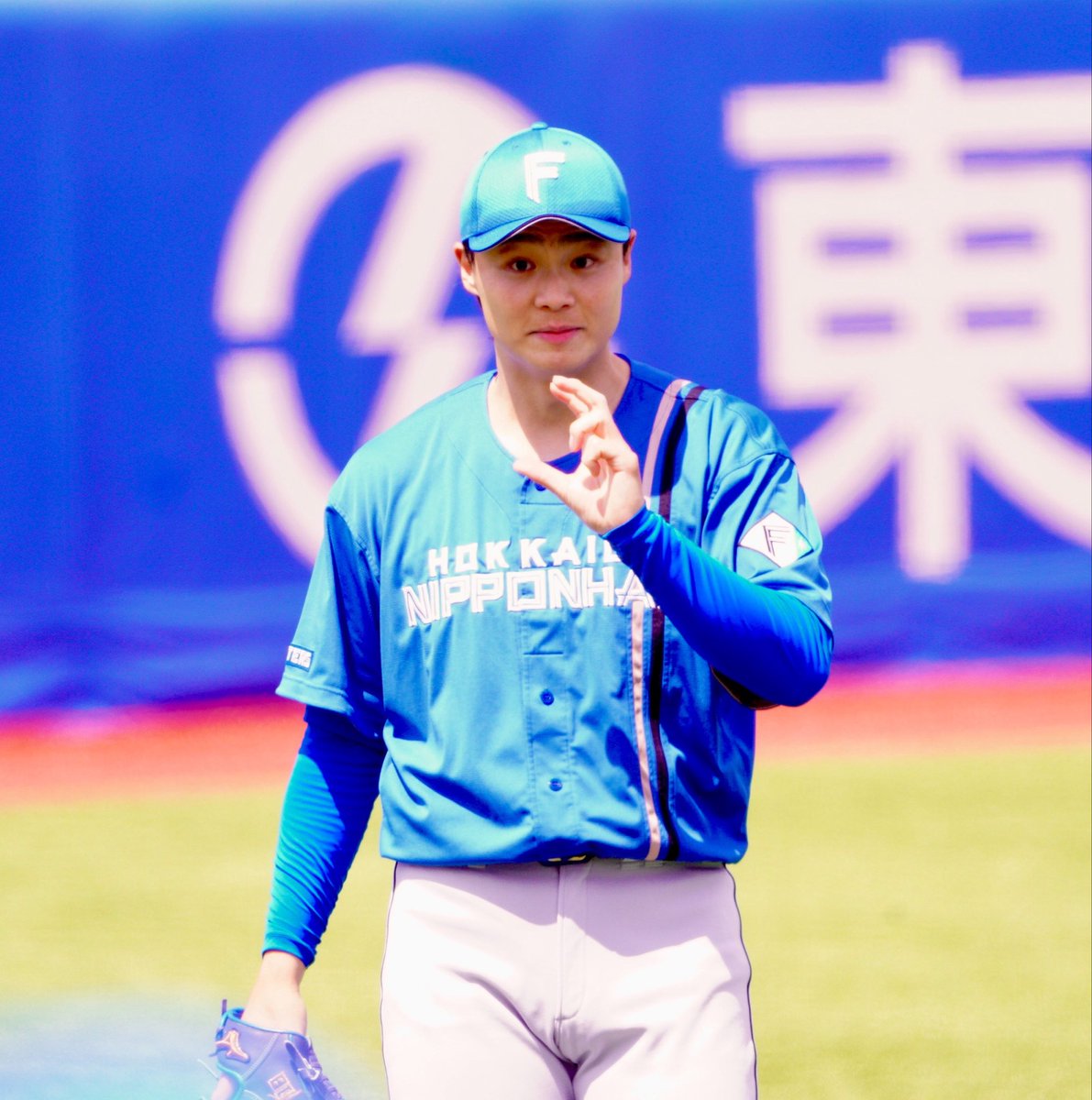 Lovefighters_27 tweet picture