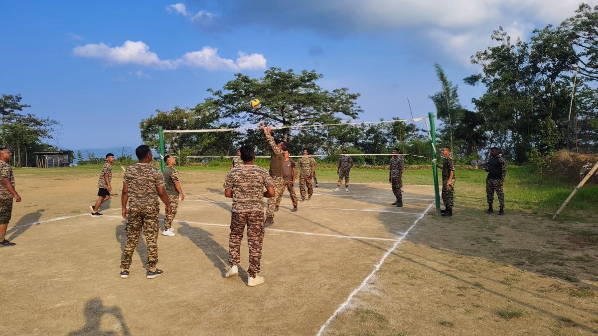 30Central's tweet photo. As the sun sets, the ground comes alive with energy, teamwork, and laughter, making evening games the perfect blend of fitness, fun, and bonding. https://t.co/Z8o2cyr804