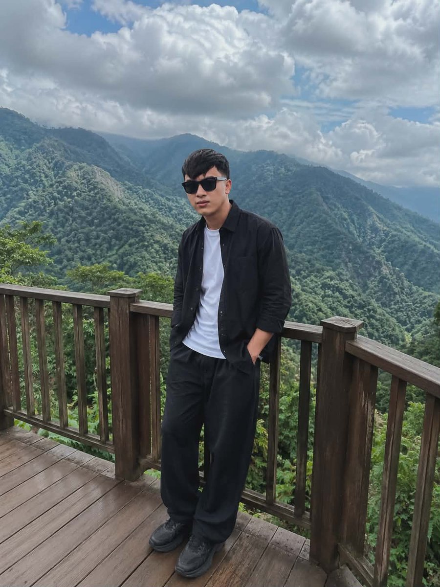 GreyZamir's tweet photo. 💦 https://t.co/N8T67oAA4w