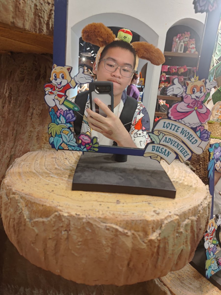 Beck650507's tweet photo. 個人專輯（一）
韓國的風景真的很美
而且我覺得我的裝扮都偏可愛😜
應該會有市場吧？
可惜目前那個人還沒有到來🫠
不過韓國的美食真的太好吃了，回來胖了三四公斤🥺 https://t.co/GmvQbVB8Rc