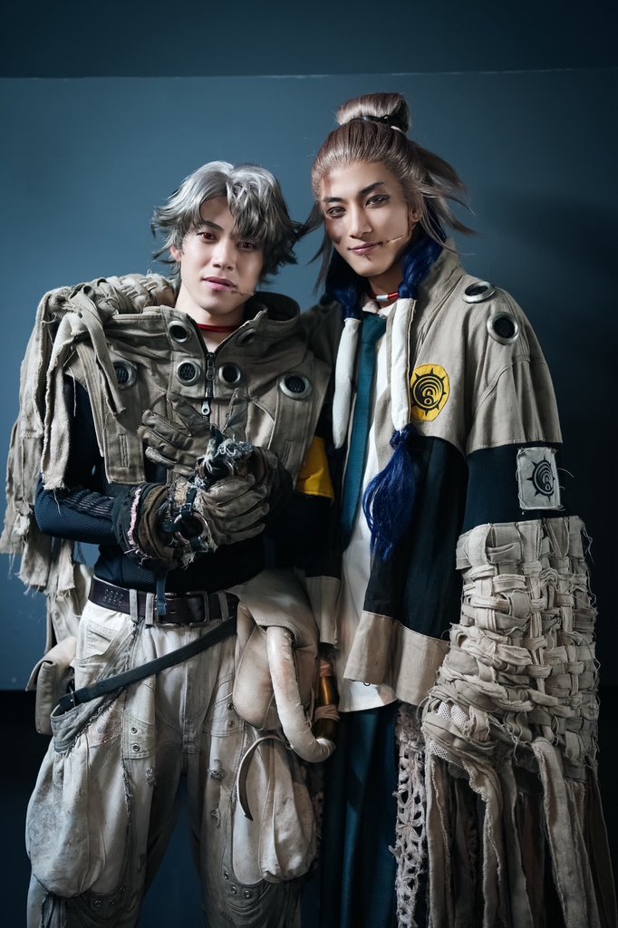 ryt_kamiya's tweet photo. 舞台『ガチアクタ』

自分を信じて送り出してくださった植木豪さん。あの日からずっと応援してくださったからこそ、今があります。
大切な仲間、大好きな先輩方、支えてくださった全ての関係者の皆様、本当にありがとうございました！

この先も一緒に戦っていきます！！！

#舞台ガチアクタ
#ガチステ https://t.co/tEm1n3t2Fa