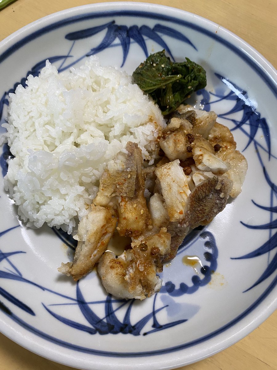 2022_more's tweet photo. 朝は納豆目玉焼き。
昼は鯛紫蘇中華ダレ。
夜は飲み会。焼肉。締めにお茶漬け。
感じやニューサマーオレンジ。

こちらから連絡すると催促にしかならんから待ちに徹してるんだけど連絡来ないんだが。やきもき。まあ流れるなら流れたでいいか。

散歩。

#ダイエット https://t.co/r2z4IAuBPW