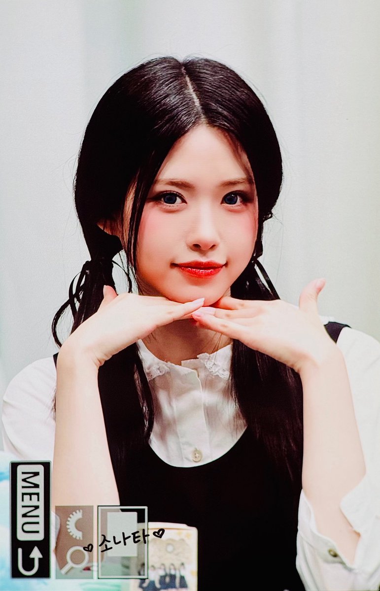 sonata_zena's tweet photo. 260607 프리뷰

#리센느 #RESCENE 
#제나 #ZENA https://t.co/qtYqoLaBnK