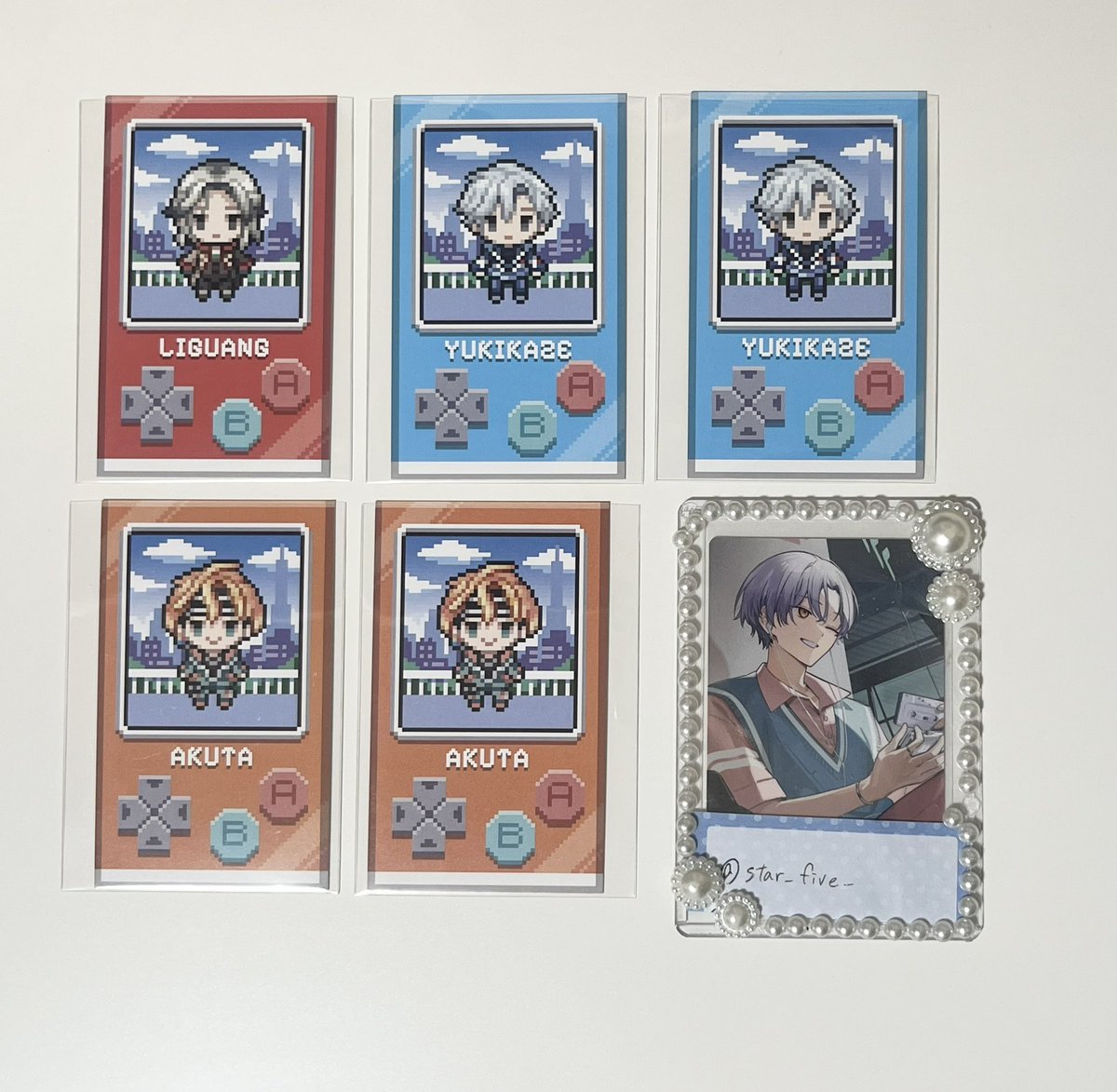 star_five_'s tweet photo. 【交換】 18TRIP エイトリ クリアシート クリシ Vol. 4 5 ハマメグリ 特典 

譲：礼光 雪風 季肋 潮 あく太 

求：クリカ 同異種 可不可 
　　特典 生行 練牙1 ＞可不可

・リトリンあります
・箔⇄箔
・郵送＞都内手渡し
・練牙は朝班コンプのため求めてます

検索よりお気軽にお声掛けください！ https://t.co/eQNwRBWkG6