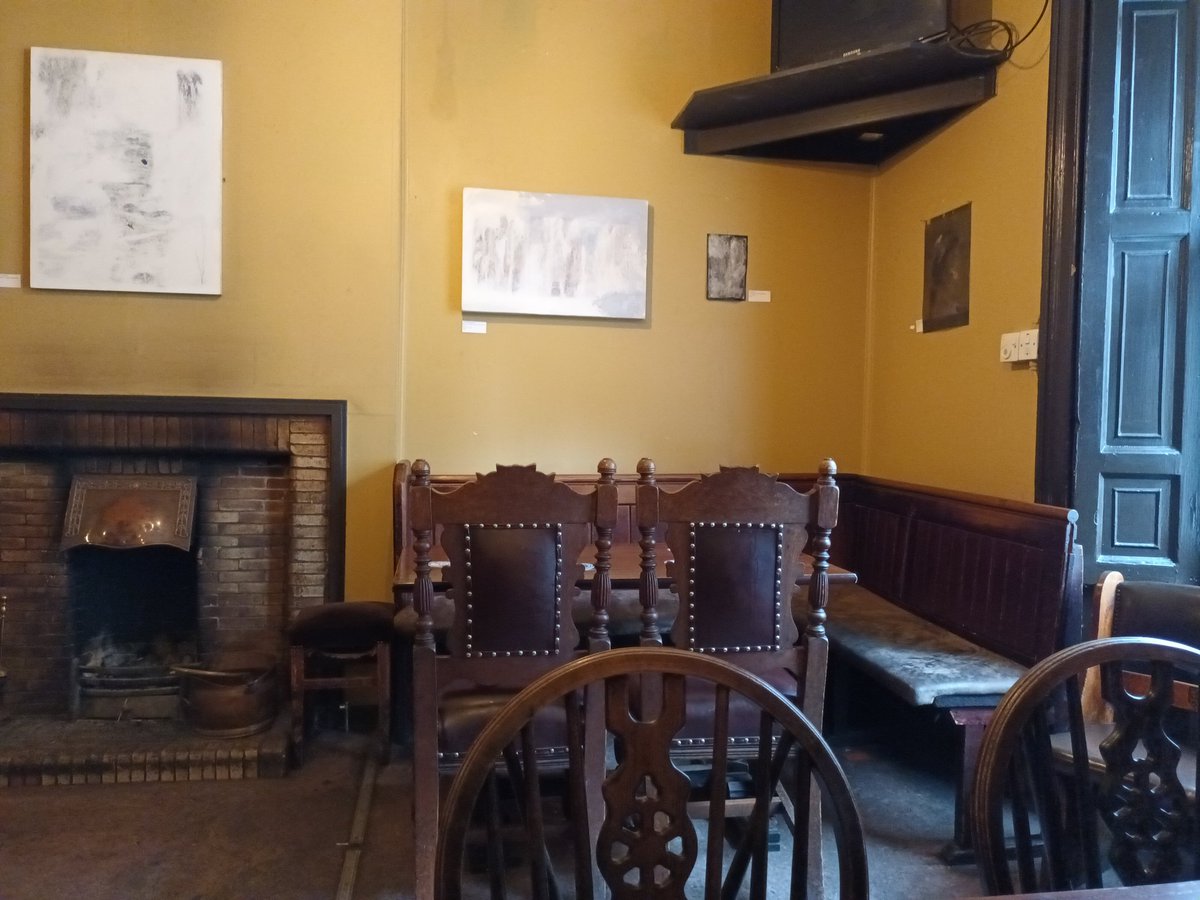 MrsMuckEye's tweet photo. Popped in yesterday. Was speechless #OxfordBar https://t.co/db72B07cCa