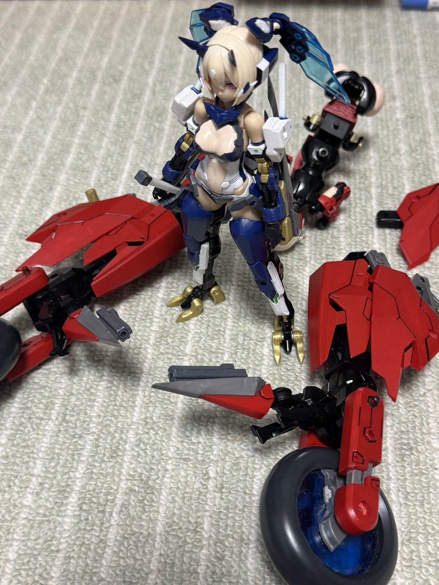 cjmugnum's tweet photo. みんなもうちの子同士を合体させよう
楽しいですよ https://t.co/6EyvPV9w6x