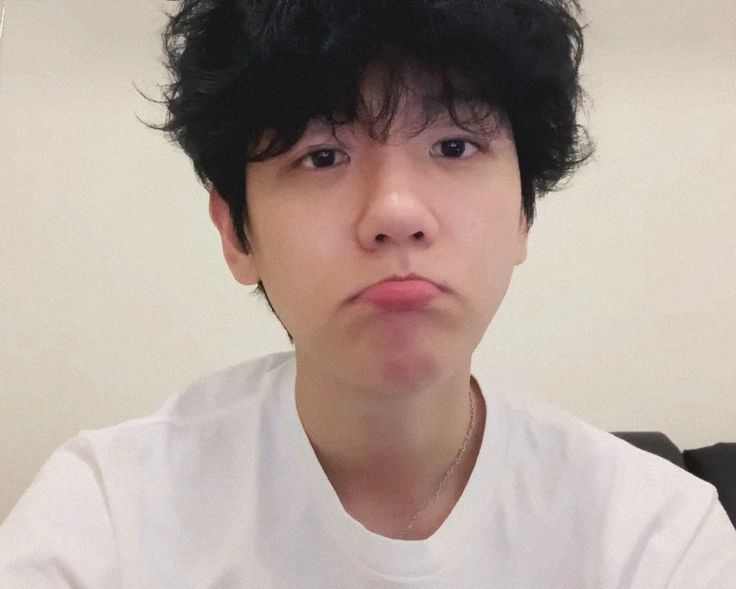 Baekie_bum's tweet photo. 😞😟😔😕🙁☹️🥺😣😖😫😩😓😥 https://t.co/jQOJeW44AG