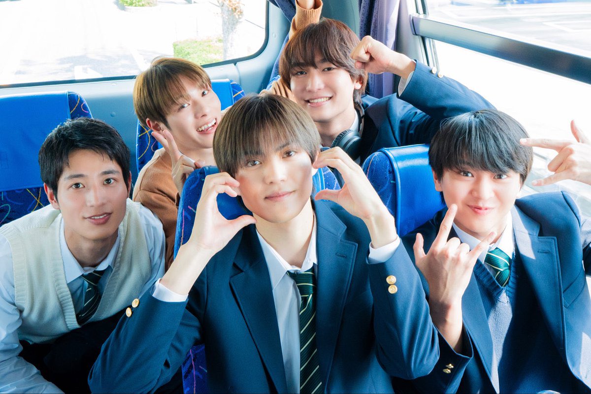 zz03200428's tweet photo. 定期的に見返さないと命がもたないドラマランキング個人的1位

「修学旅行で仲良くないグループに入りました｣

このドラマがないと幸福不足で倒れる。
幸福度100％を映像化したものがこれです。なんかこのドラマ見ると幸せ感じすぎるんだよな…
 
  #BLドラマ  #ドラマ修学旅行 https://t.co/kToay7lCq7