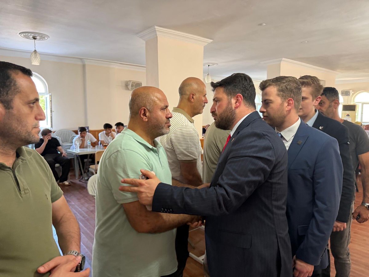 gencrefahist's tweet photo. Gençlik Kolları İl Başkanımız Halil Key, GM Gençlik Kolları Teşkilat Başkanımız Cabir Bilikçi, GMYK Üyelerimiz ve İl Yönetim Kurulu Üyelerimiz ile birlikte; vefat eden Sultanbeyli İlçe Gençlik Kolları Başkan Yardımcımız Beytullah Kayar kardeşimizin taziye ziyaretine katıldık. https://t.co/1vGe1wNZr9