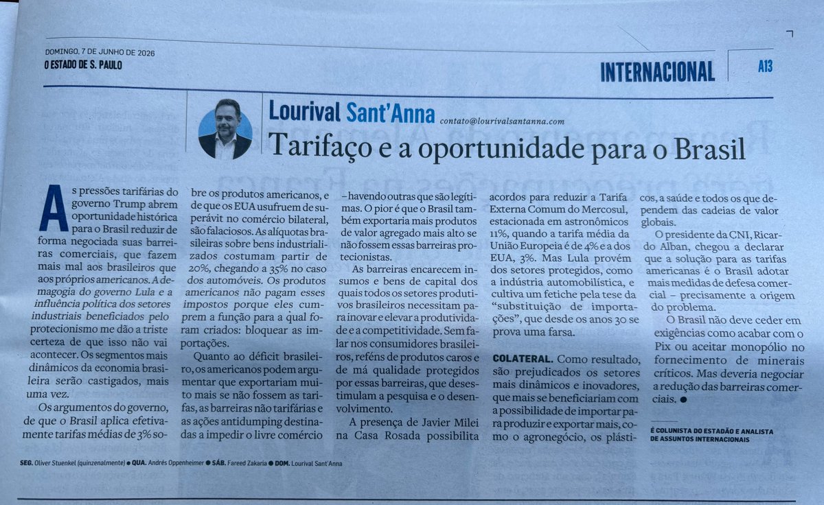 lsantanna's tweet photo. As pressões tarifárias do governo Trump abrem oportunidade histórica para o Brasil reduzir de forma negociada suas barreiras comerciais, que fazem mais mal aos brasileiros que aos próprios americanos. A demagogia do governo Lula e a influência política dos setores industriais beneficiados pelo protecionismo me dão a triste certeza de que isso não vai acontecer. Os segmentos mais dinâmicos da economia brasileira serão castigados, mais uma vez. Minha coluna no @Estadao deste domingo (reprodução em homenagem ao jornal impresso). Link nos comentários.