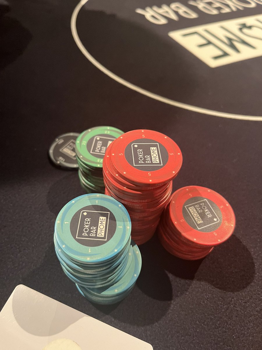 k___poker's tweet photo. 3:20打って+24.3K

VPIP100%の社長がいたので一生ガヤ芸人してた
レンジはカチカチ、発言はガバガバがアミューズのGTOかも https://t.co/qP93ma4TH0