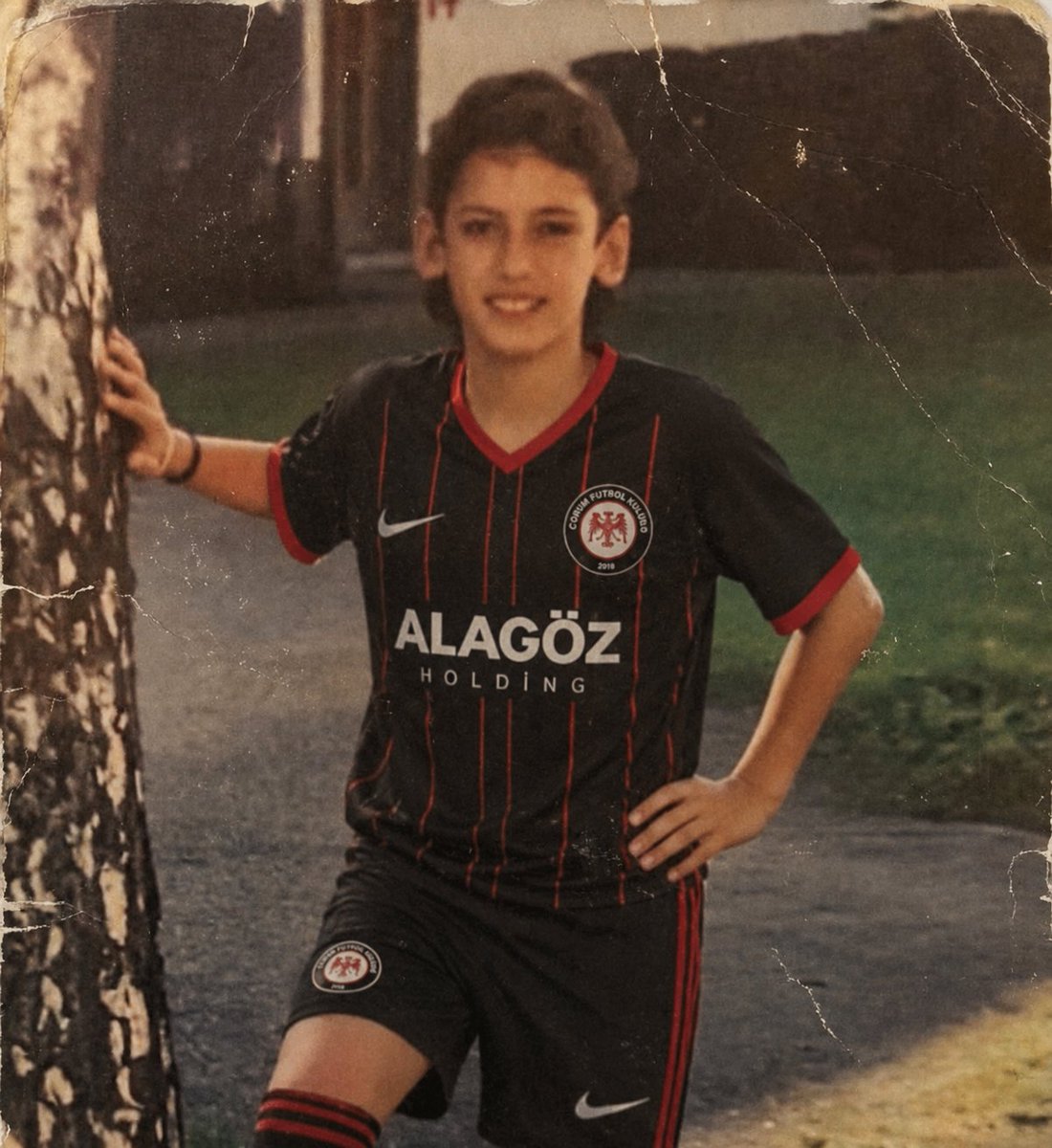 Rohanerorl's tweet photo. Olur mu ya ? @corumfk   #HakanÇalhanoğlu #seçim https://t.co/CTQTt7Q0PL