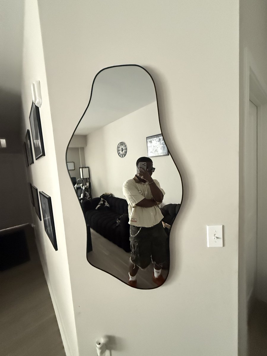 seleygee's tweet photo. good fits 🫴🏿 https://t.co/djkweuWl0O