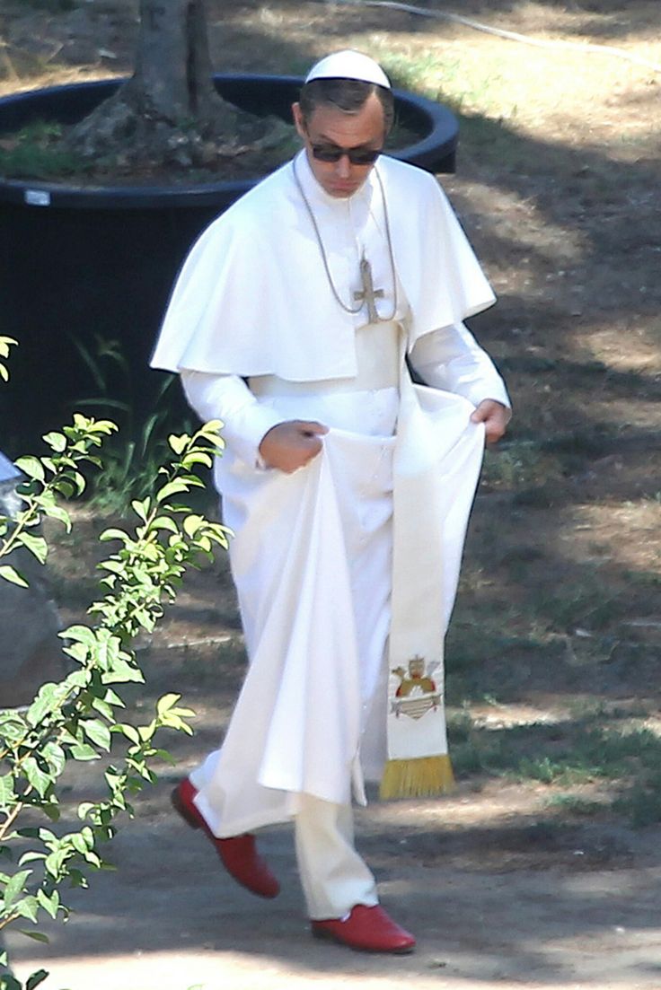 gietzschean's tweet photo. No one does aura quite like the Catholics https://t.co/GvJ8n6mktL