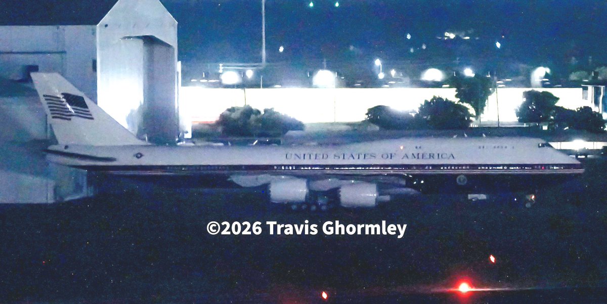 gerryodonnell0's tweet photo. @xAviation @SkunkChaser25 ...a little brighter. https://t.co/pcYNFmbC6a