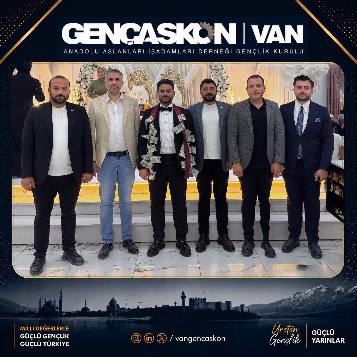 gencaskonvan65's tweet photo. ASKON Van Şube Başkanımız Sn. Osman ÇİÇEKEL , GENÇASKON Van Şube Başkanımız Sn. Muhammed Hüseyin İkbal BİLGİN Ve Başkan Yardımcılarımız İle GENÇMÜSİAD Van Şube Başkanı Sn. Muhammed Can YEKTAŞ’ın Düğün Merasimlerine Katılım Sağladı.

Kurdukları Bu Güzel Yuvanın Kendilerine Huzur, Mutluluk Ve Bereket Getirmesini Temenni Ederiz.

@GencAskonTR 
@a_sametozturk
@AskonVan65 
@osmancicekel 
@mhmmdhsynikbl 
@canykts