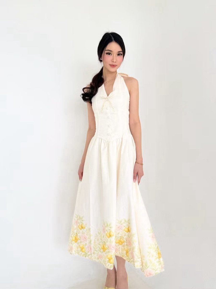 jessirachel's tweet photo. STOP PAKE DRESS KONDANGAN YANG PASARAN 😭✋
Tahta tertinggi dress kondangan = MINIMALIS TAPI MEWAH 😭🤍
Gak norak, gak pasaran, keliatan mahal tapi harganya UMR friendly 🤫 https://t.co/HmVuOoV0P6