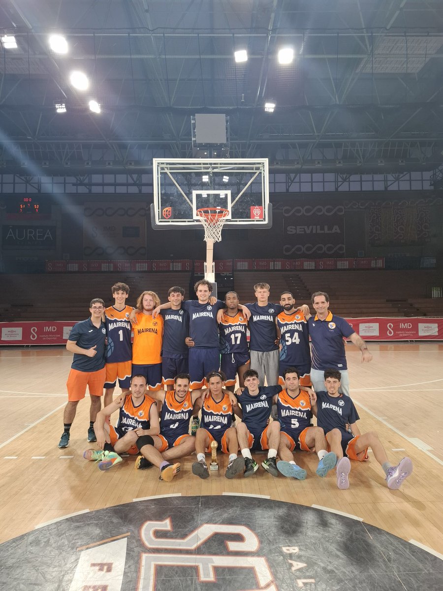 iangullo's tweet photo. Duele perder una final. Pumas aun cuando has tenido tan cerca la victoria.

Pero pasadas las horas solo tengo palabras de agradecimiento. Al justo campeón, @EspartinasBSKT que han hecho una temporada mayúscula.

A todos los rivales que hemos tenido y con los que hemos disfrutado. https://t.co/mxqasS0MjG