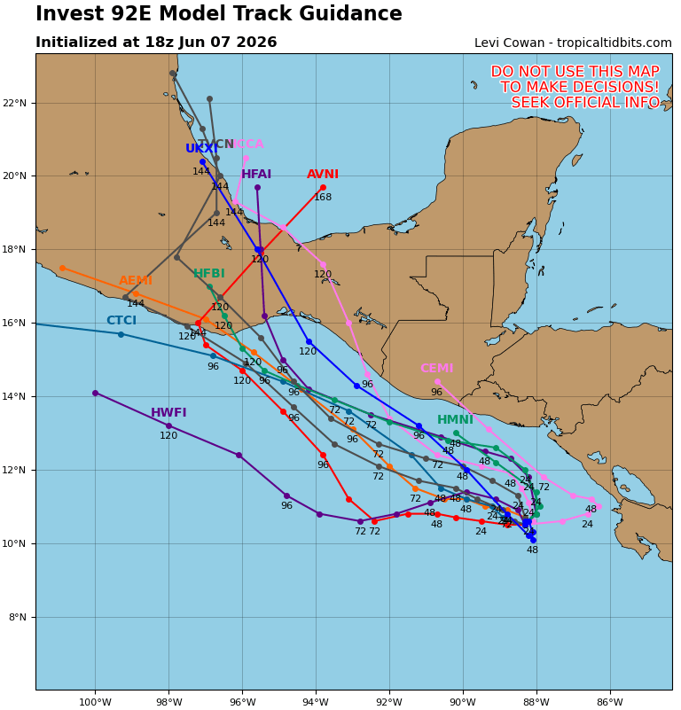 CycloforumsPR's tweet photo. Les tenemos la corrida 18z de los modelos para el invest 92E al sur de CentroAmerica. Siguen diferentes en las rutas y en cuanto a intensidad la mayoria tiene tormenta con pocos casi llegando a huracán.
LMR
@ChiapasMeteo @AlertaGt502 @Sismoalertamex
@esereno @donderisja @MeteoroTamps @primitivojc47
@WeatherRD @Sinaproc_Panama @stmsin
@DavidPalaciosD @poketiempo_mx @AlertaChiapas
@pcivilchiapas @JosCamA3 @Gruesome696
