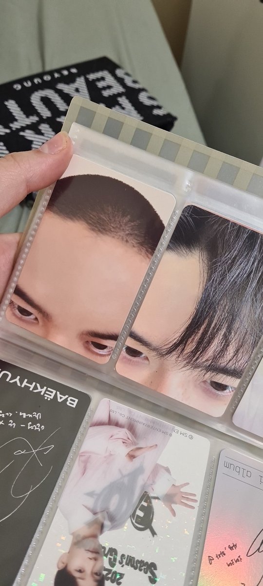 tealeebubble's tweet photo. De vez em quando me lembro que tenho uma das maiores pérolas do kpop e guardo ao lado do Sehun copião https://t.co/2z8NWrhydk