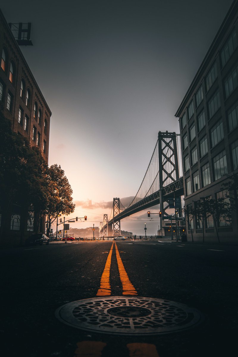 james2150's tweet photo. New to photography Master these 3 basic rules first: rule of thirds, exposure triangle, and focus points. Your shots will get way better in no time!， https://t.co/hOPNeUB7op