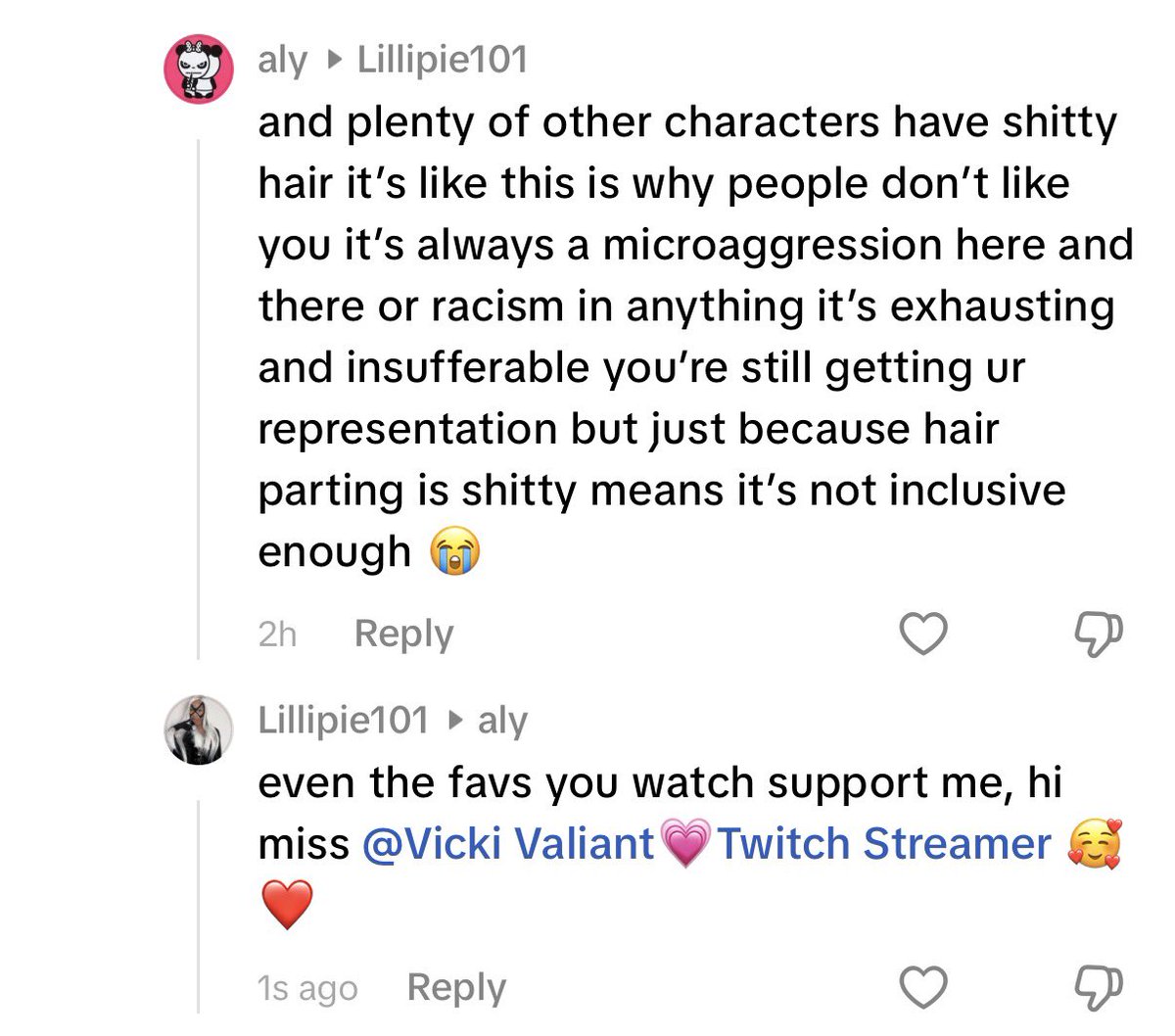 Lillipie101's tweet photo. 🧵Thread time!

I enjoy being vocal in this community as a black woman, even if I’ve been getting called “insufferable”for YEARS. Why? It incites change!

Here’s a thread of black hair in DBD that’s been fixed due to my advocating + how long it took💕 https://t.co/rh1IZ5twgW