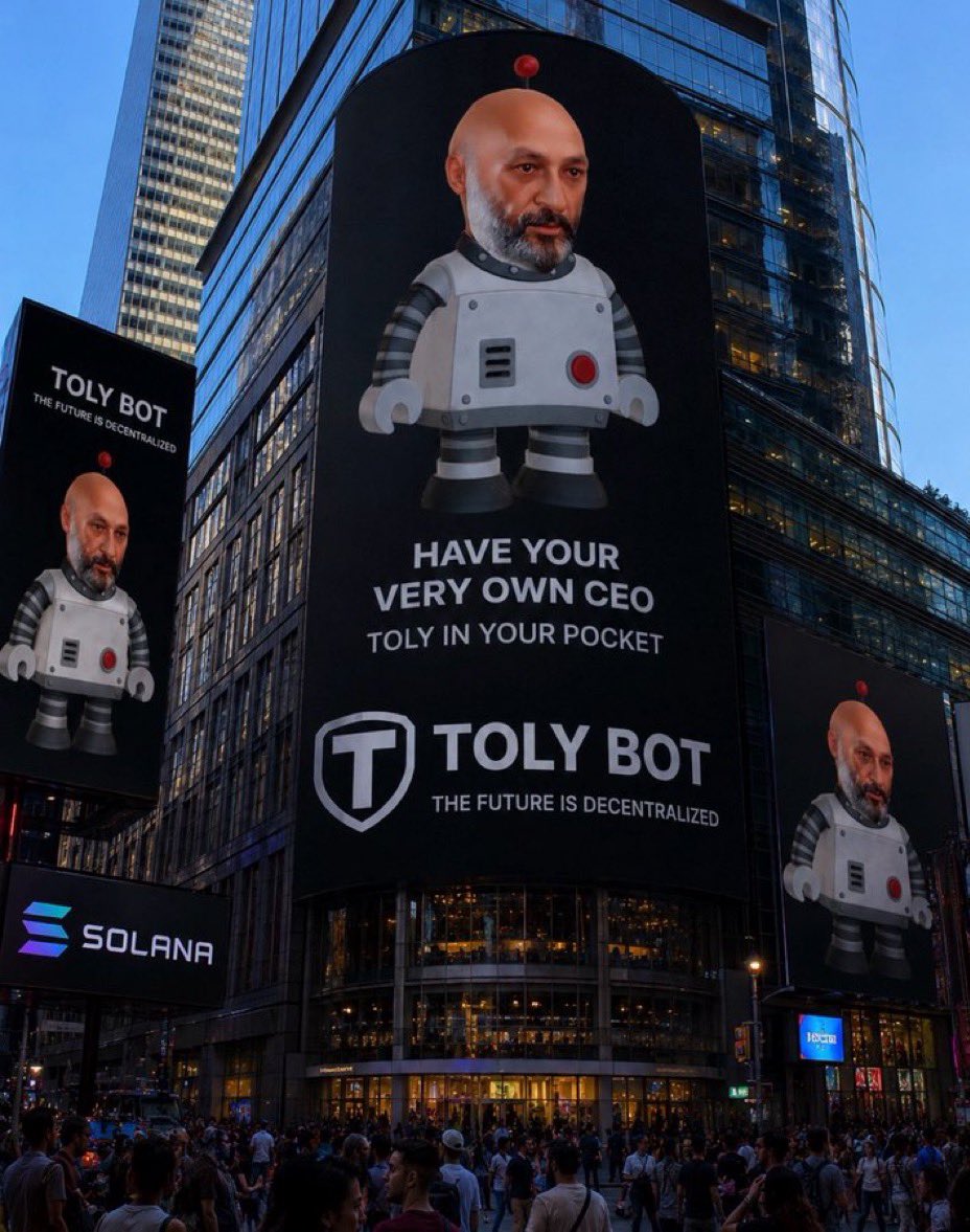 Crizzums's tweet photo. @pandaa #Tolybot https://t.co/rbAVya11ZP