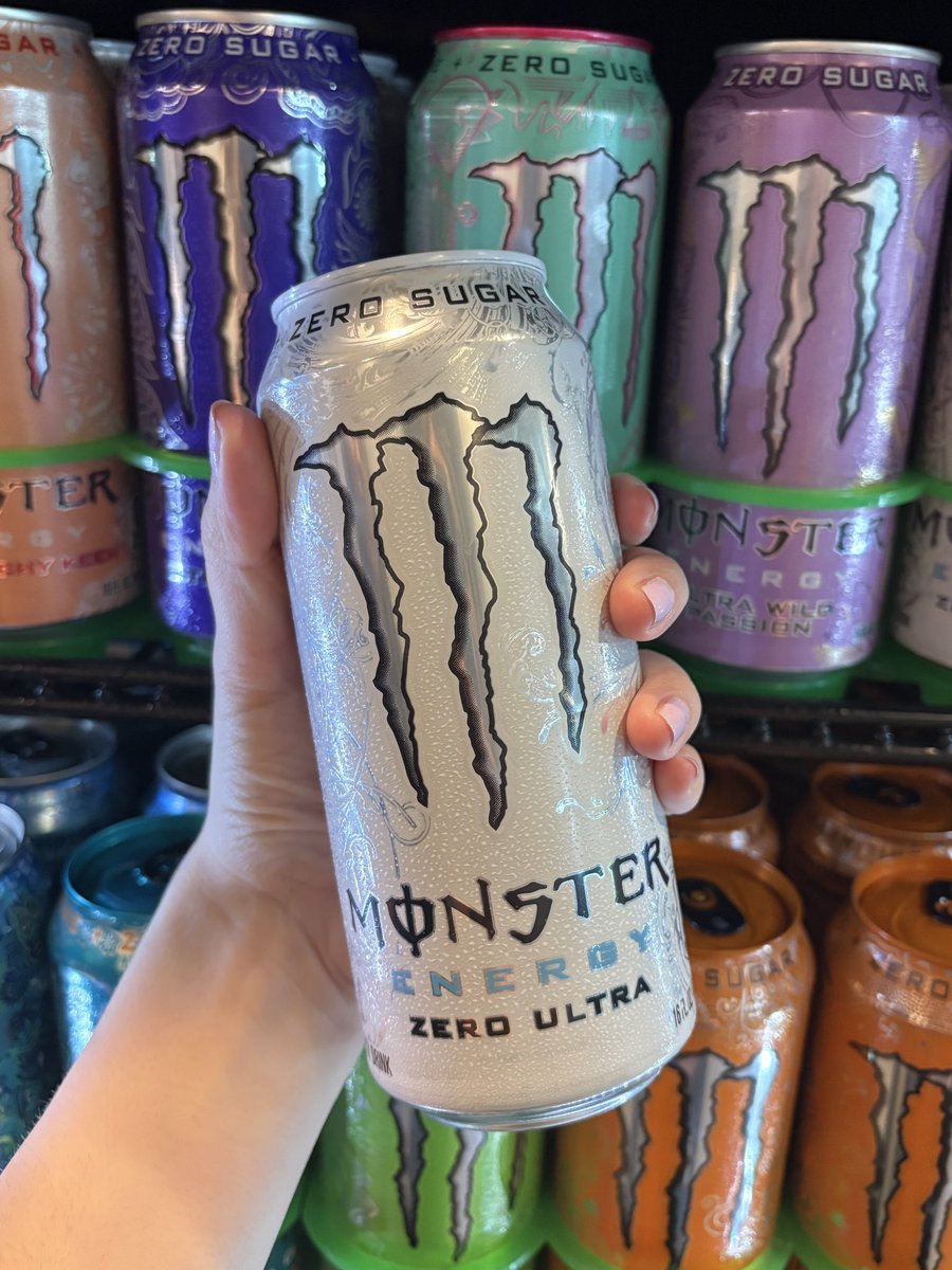 MonsterMusic's tweet photo. just got rizzed up by a white monster in the gas station 🫦 https://t.co/BCdgNTwgD5
